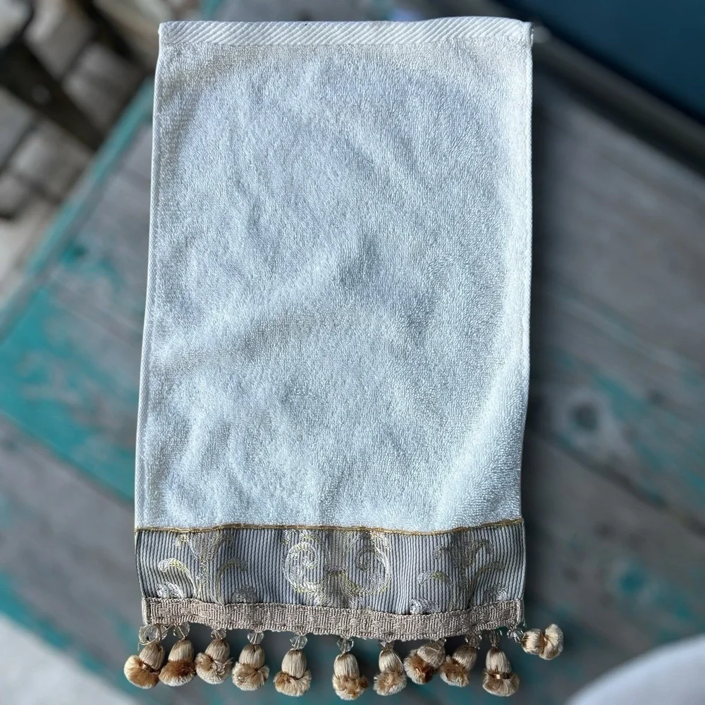 Croscill these cream